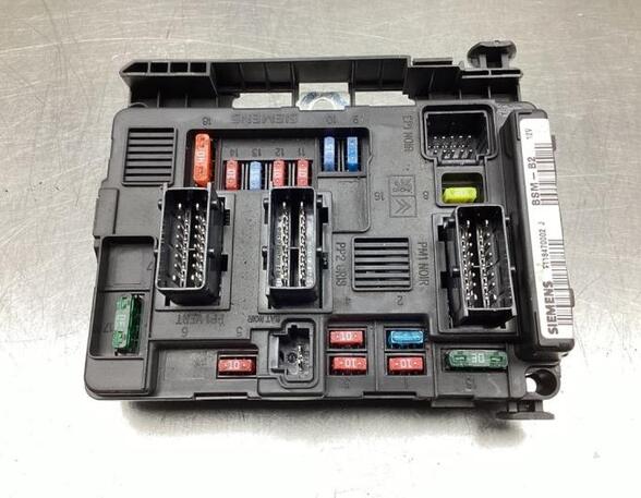 Fuse Box PEUGEOT 206 SW (2E/K)