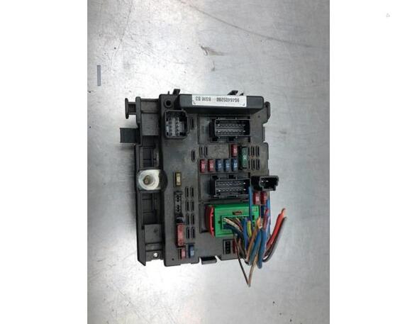 Fuse Box PEUGEOT 307 Break (3E), PEUGEOT 307 SW (3H)