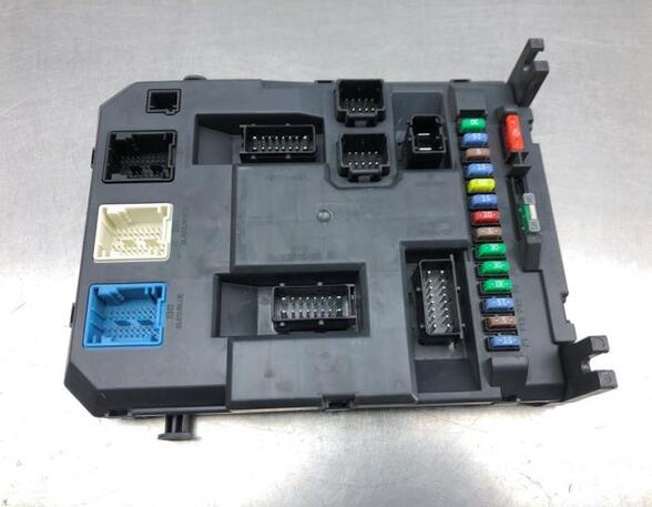 Fuse Box PEUGEOT 207 SW (WK_), PEUGEOT 207 (WA_, WC_)