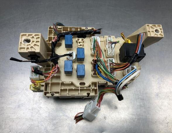 Fuse Box OPEL AGILA (B) (H08)