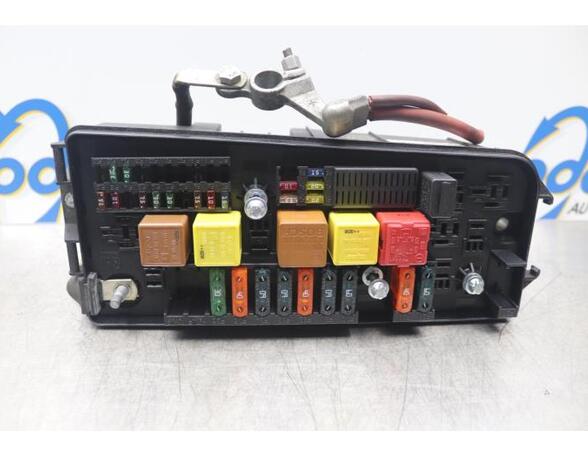 Fuse Box OPEL VECTRA C (Z02), OPEL VECTRA C GTS (Z02)