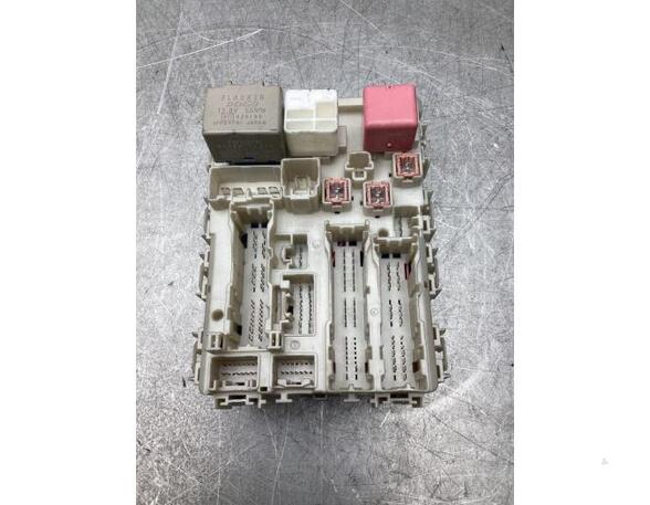 Fuse Box TOYOTA AURIS (_E15_), TOYOTA AURIS (_E18_), TOYOTA AURIS Estate (_E18_)