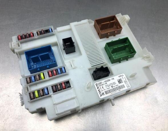 Fuse Box VOLVO V70 III (135), VOLVO XC70 II (136)