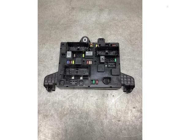 Fuse Box OPEL ASTRA J (P10), OPEL ASTRA J Sports Tourer (P10)