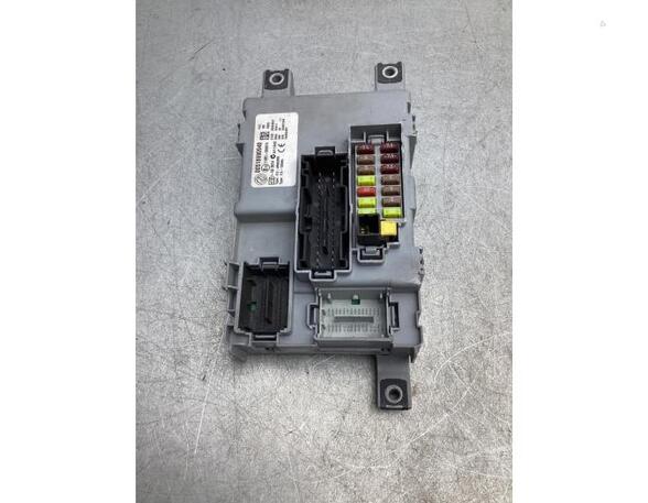 Fuse Box FIAT PUNTO (188_), FIAT PUNTO Hatchback Van (188_)