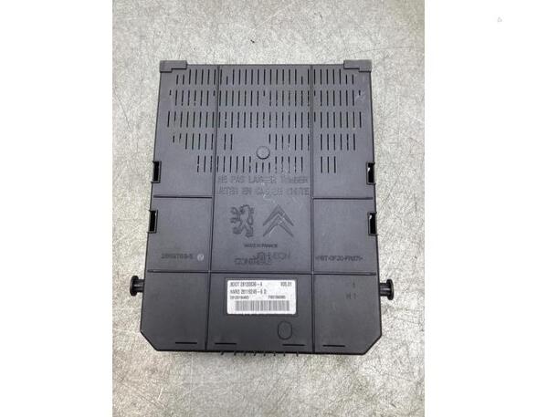 Fuse Box PEUGEOT 308 SW I (4E_, 4H_), PEUGEOT 308 I (4A_, 4C_)