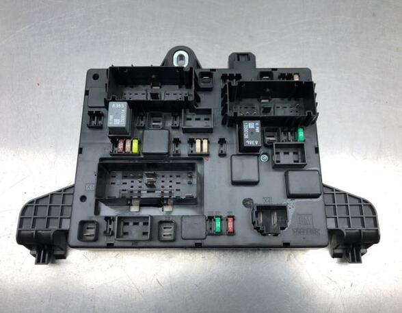 Fuse Box OPEL ASTRA J (P10), OPEL ASTRA J Sports Tourer (P10)