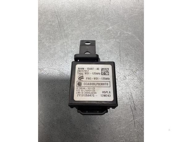 Control unit VOLVO V40 Hatchback (525, 526), VOLVO V40 Cross Country (526)