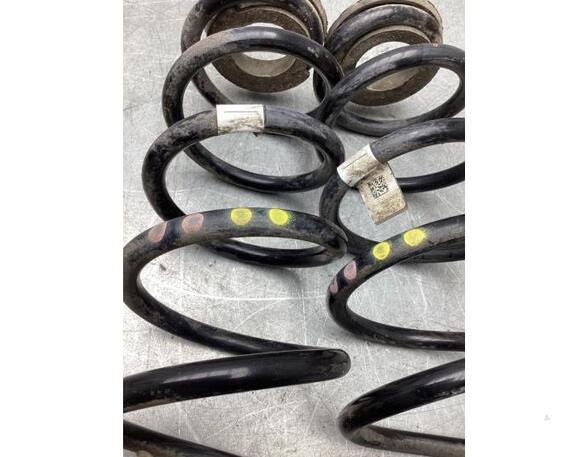 Coil Spring FIAT 500L (351_, 352_)