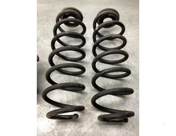 Coil Spring TOYOTA COROLLA Estate (_E21_)