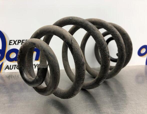 Coil Spring VW PASSAT (3B3)