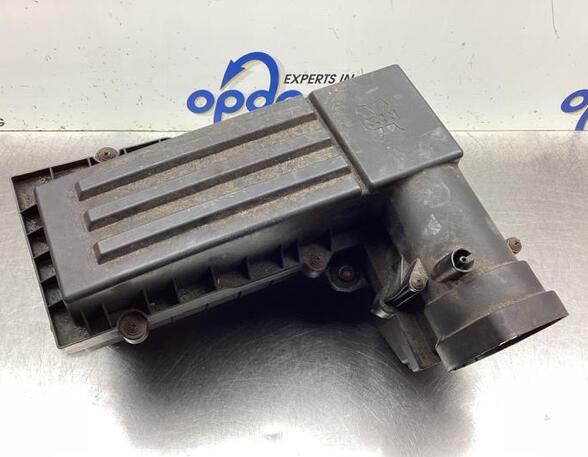 Air Filter Housing Box VW TOURAN (1T1, 1T2), VW TOURAN (1T3)