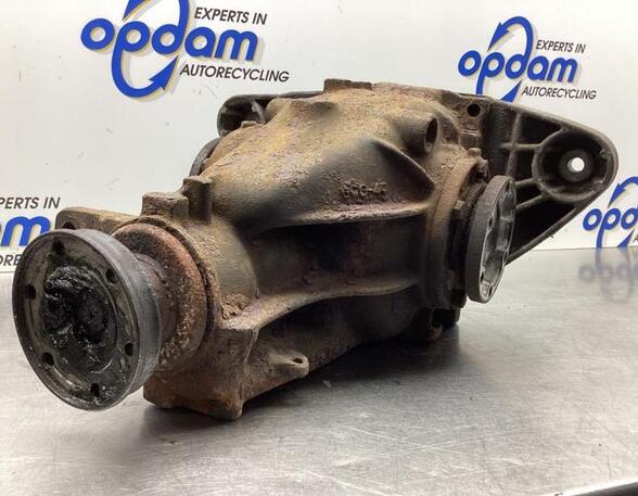 Rear Axle Gearbox / Differential BMW 7 (E38)