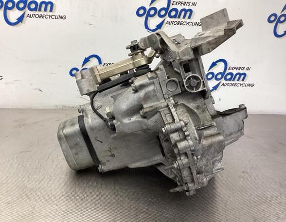 Manual Transmission OPEL CORSA F (P2JO)