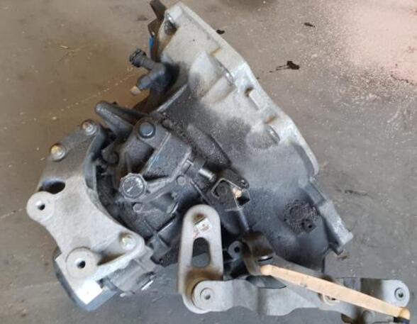 Handgeschakelde versnellingsbak OPEL CORSA D (S07)