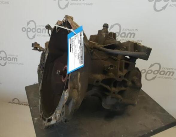 Schaltgetriebe Opel Zafira A T98 55559304 P10368906