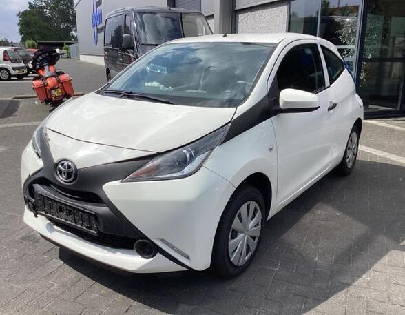 Schaltgetriebe Toyota Aygo B4 303000H060 P20763101