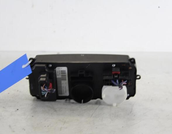 Heating & Ventilation Control Assembly CHRYSLER VOYAGER IV (RG, RS)