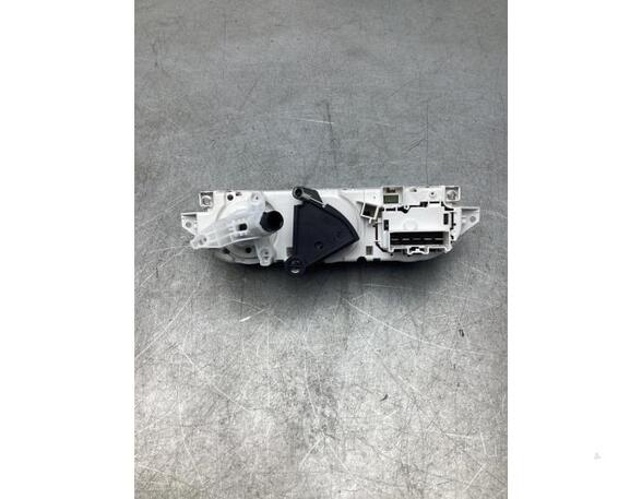 Heating & Ventilation Control Assembly FORD FOCUS II Convertible