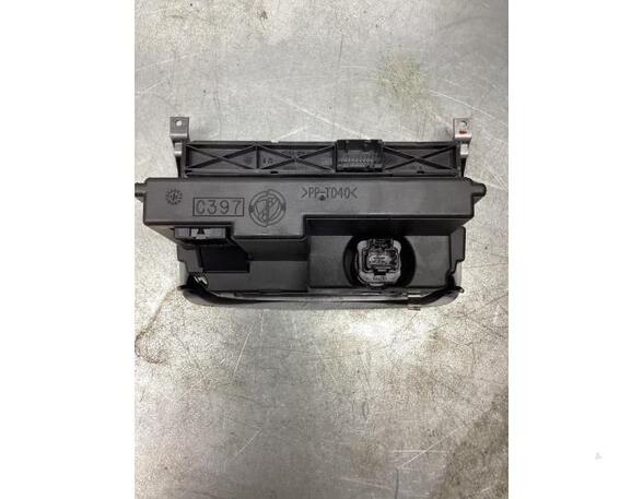 Heating & Ventilation Control Assembly ALFA ROMEO 147 (937_), ALFA ROMEO GT (937_)