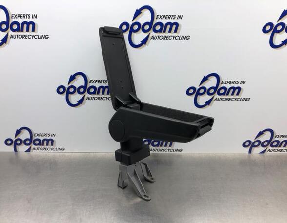 Armrest AUDI A3 (8L1)