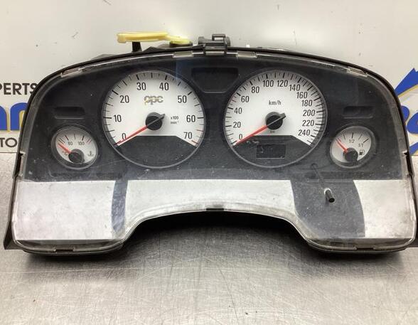 Tachometer (Revolution Counter) OPEL ZAFIRA A MPV (T98)