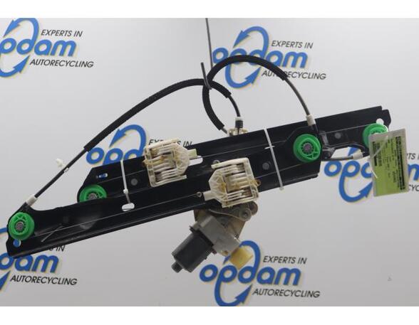 Fensterheber rechts vorne BMW 1er E87 0130822227 P14959979