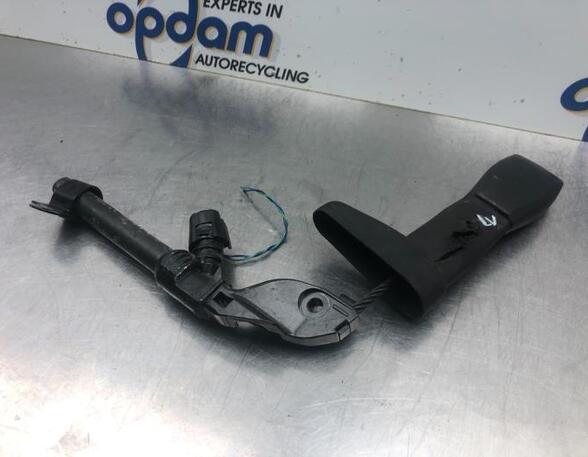 Seat Belt Pretensioners VOLVO V50 (545)