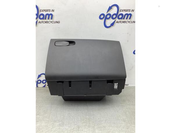 Glove Compartment (Glovebox) VOLVO V40 Hatchback (525, 526), VOLVO V40 Cross Country (526)