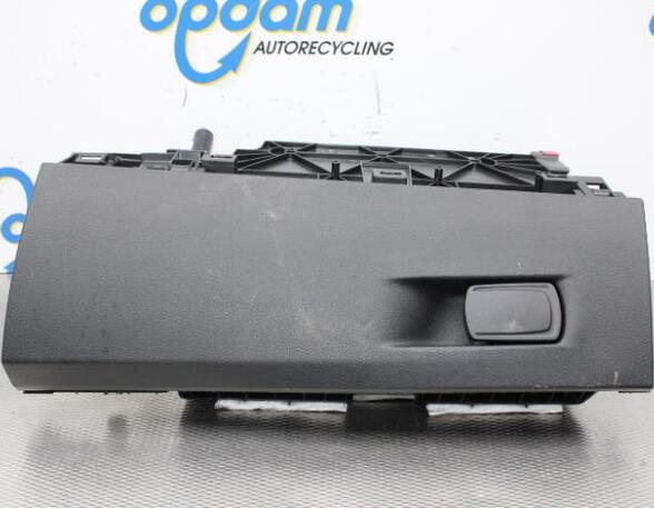 Glove Compartment (Glovebox) BMW 2 Active Tourer (F45)