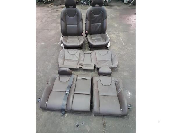 Seats Set VOLVO V40 Hatchback (525, 526), VOLVO V40 Cross Country (526)