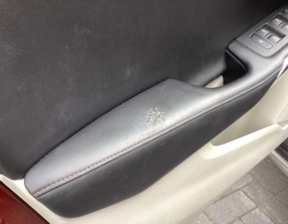 Seats Set VOLVO V40 Hatchback (525, 526), VOLVO V40 Cross Country (526)