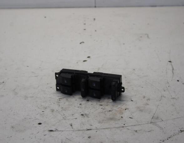 Switch for window winder SKODA OCTAVIA I Combi (1U5), SKODA OCTAVIA II Combi (1Z5), SKODA OCTAVIA I Estate Van (1U5)