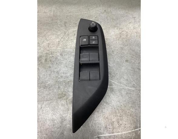 Switch for window winder TOYOTA YARIS CROSS (MXP_)