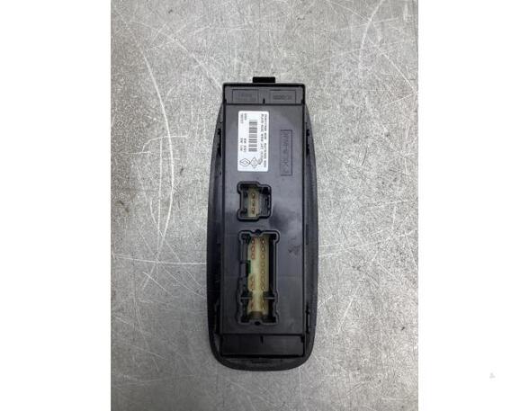 Switch for window winder RENAULT KADJAR (HA_, HL_)