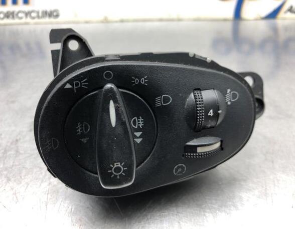 
Schalter für Licht Ford Focus Turnier DN 98AG13A024AH P20325684
