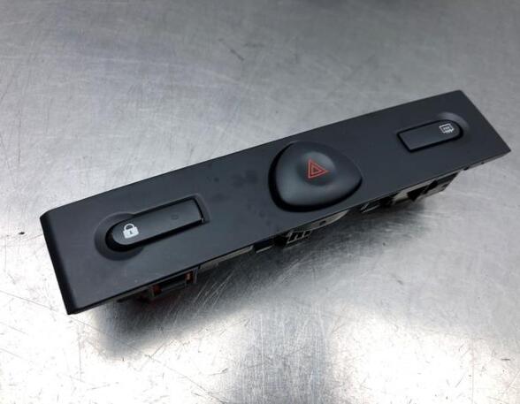 Switch for hazard light RENAULT CLIO II (BB_, CB_)