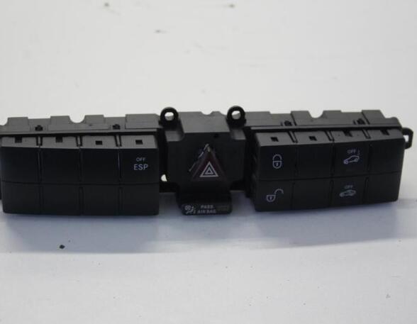 Switch for hazard light MERCEDES-BENZ C-CLASS T-Model (S203)