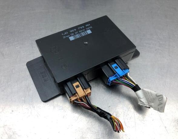 Control unit for door drawing support VW PASSAT (3B2)