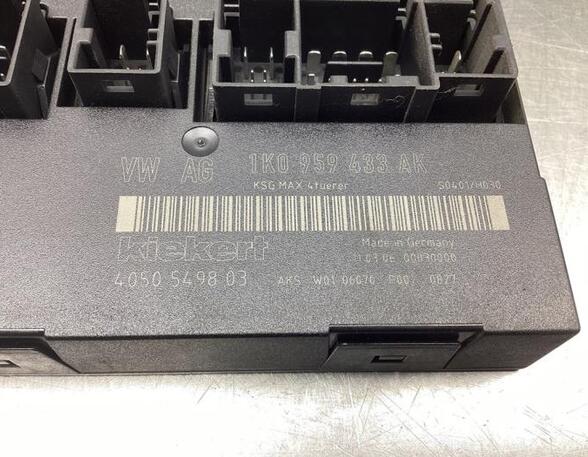 Control unit for door drawing support VW TOURAN (1T1, 1T2), VW TOURAN (1T3), VW TOURAN VAN (1T1, 1T2)