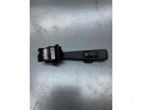 Turn Signal Switch VOLVO V40 Hatchback (525, 526), VOLVO V40 Cross Country (526)