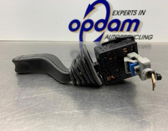 Turn Signal Switch OPEL CORSA C (X01)