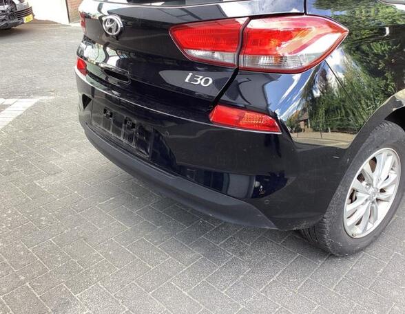 Bumper HYUNDAI i30 (PDE, PD, PDEN), HYUNDAI i30 FASTBACK (PDE, PDEN), HYUNDAI i30 Estate (PDE)