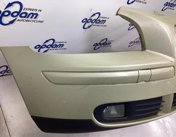 Bumper VOLVO V50 (545)