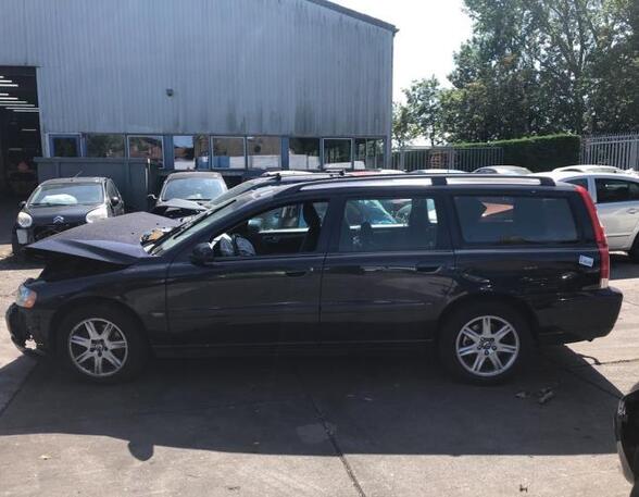 Wing VOLVO V70 II (285), VOLVO XC70 CROSS COUNTRY (295)