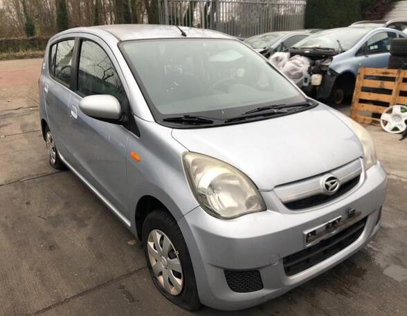 Bonnet DAIHATSU CUORE VII (L275_, L285_, L276_)