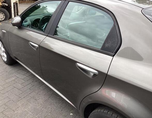 Door ALFA ROMEO 159 (939_)