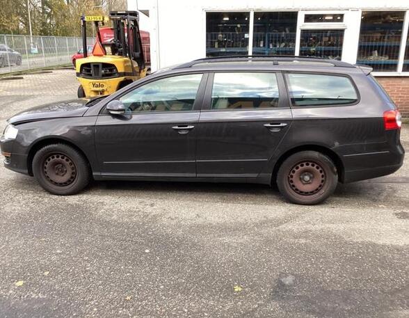 
Tür links vorne VW Passat B6 Variant 3C5 3C4831055J P20570631
