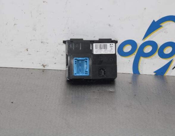 Control unit for air conditioning PEUGEOT 308 SW II (LC_, LJ_, LR_, LX_, L4_)