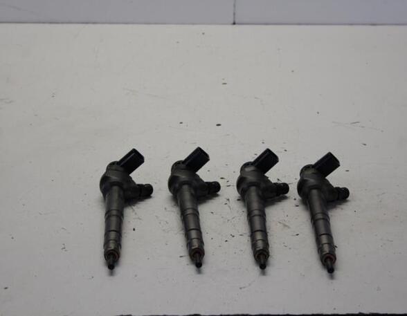 Injector Nozzle AUDI A3 Sportback (8VA, 8VF)